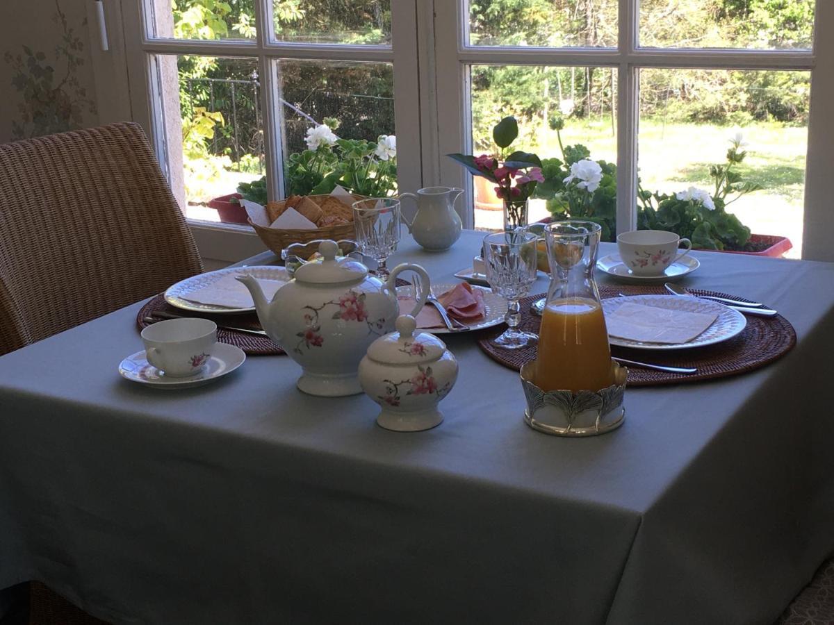 Manoir De L'Epine Bed and Breakfast Saint-Séverin Εξωτερικό φωτογραφία